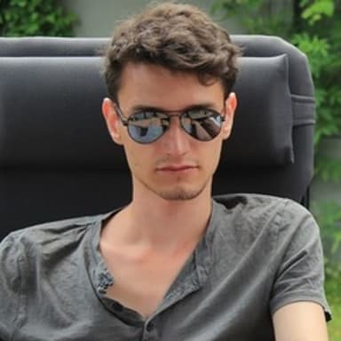 Niklas Van der Mersch