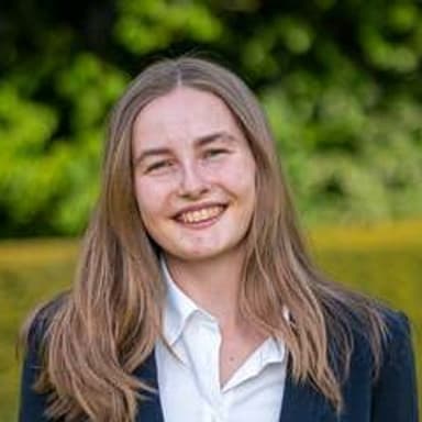 Emily Denys